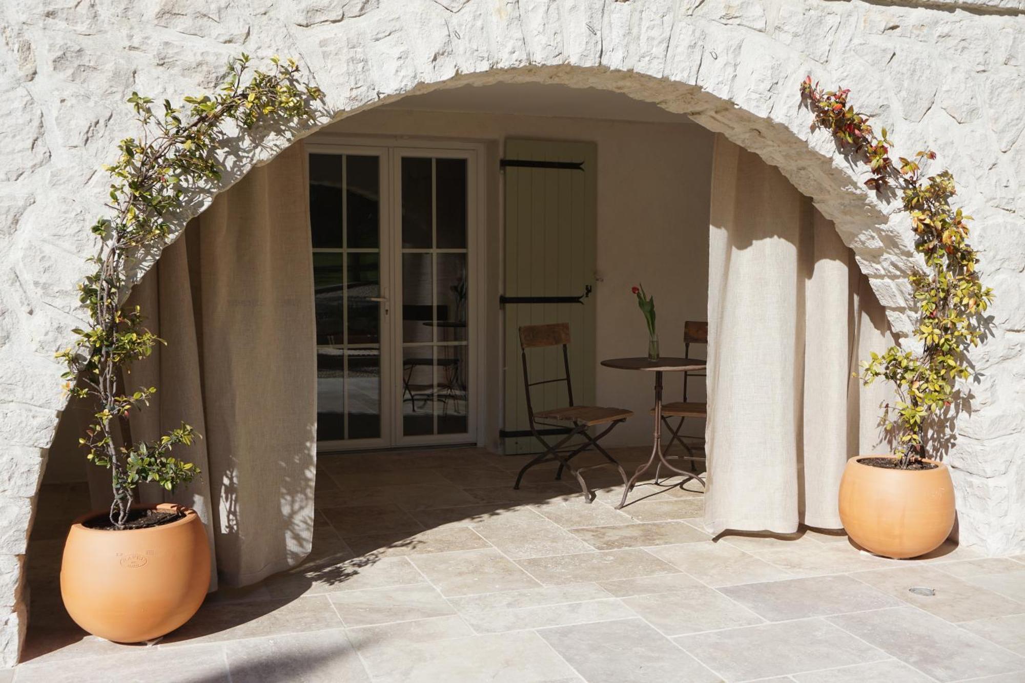 Maison Les Costes Vernegues Extérieur photo
