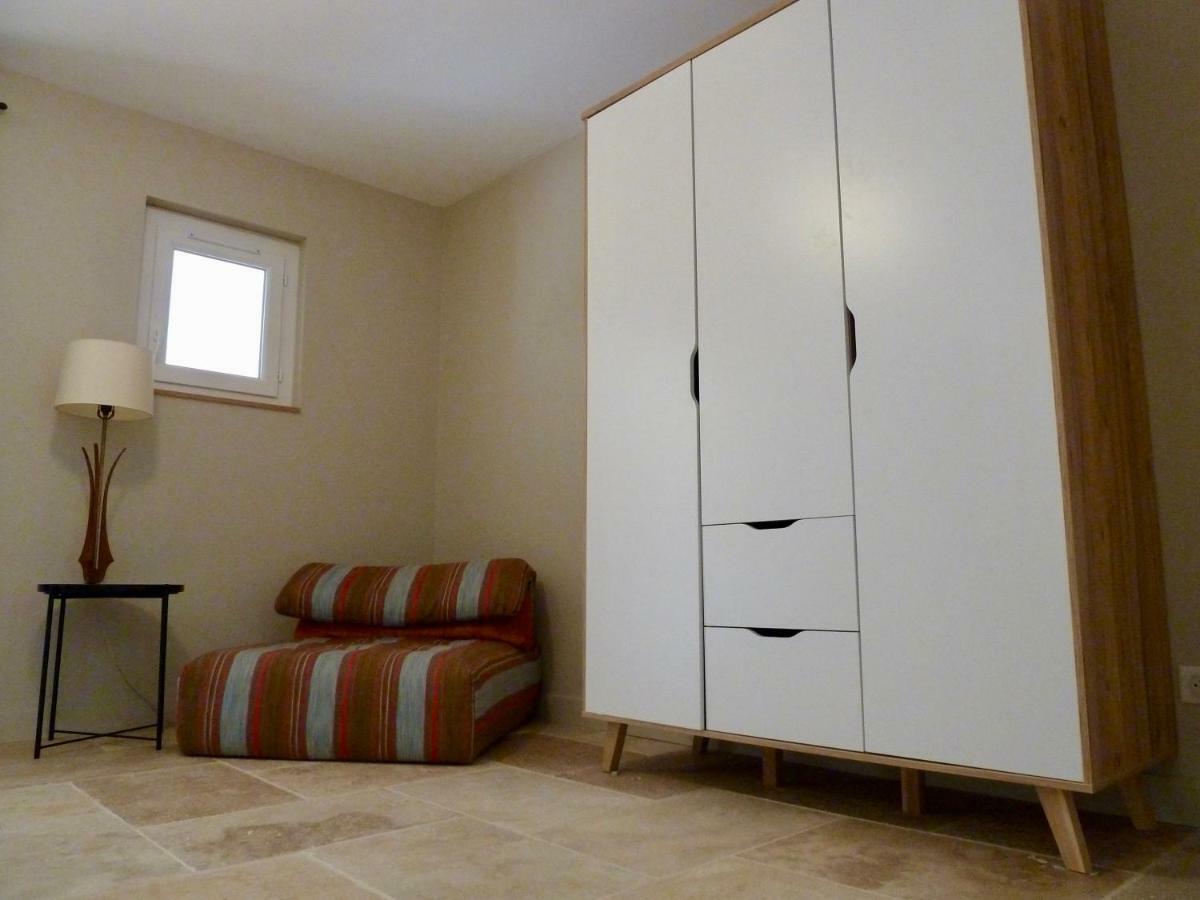 Maison Les Costes Vernegues Extérieur photo